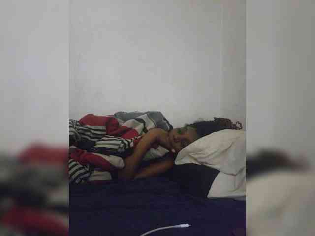 SavvyAndKay webcam