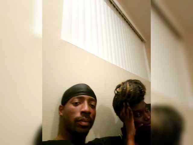 SavvyAndKay webcam