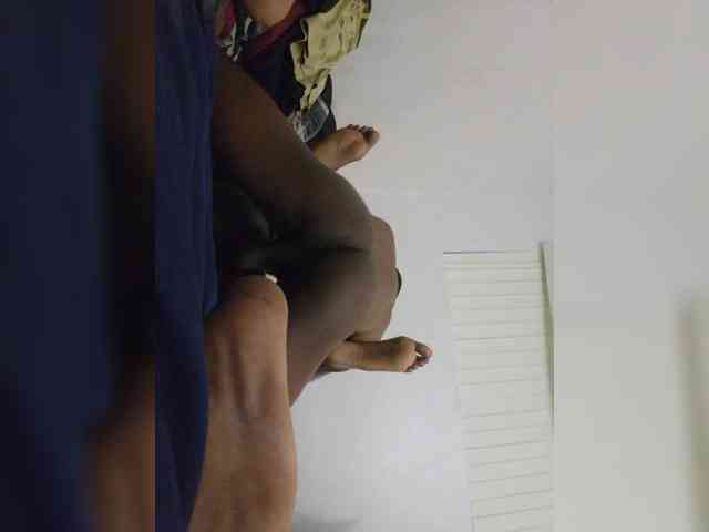 SavvyAndKay webcam