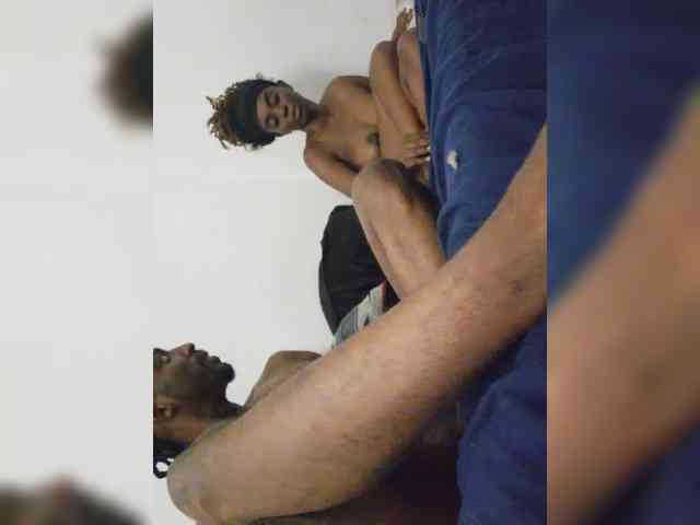 SavvyAndKay webcam