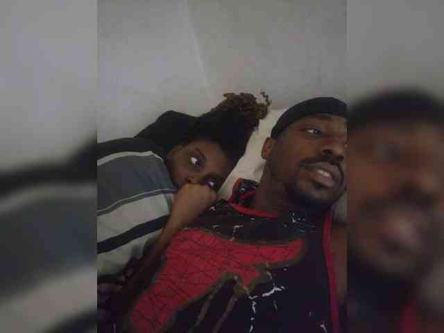 SavvyAndKay webcam