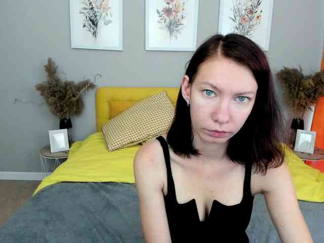 JullieFlow webcam