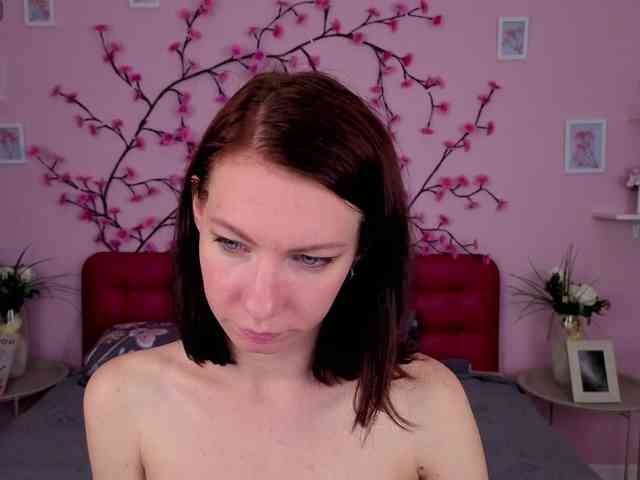JullieFlow webcam