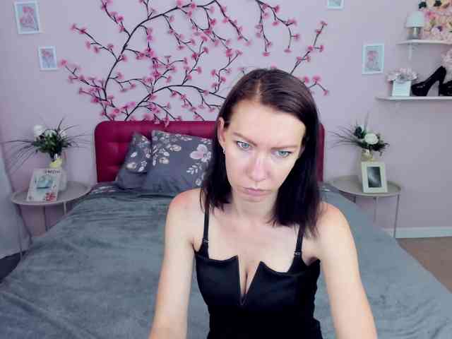 JullieFlow webcam