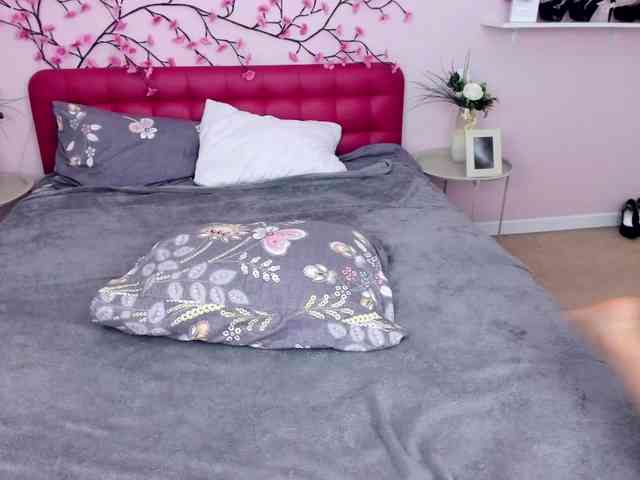 JullieFlow webcam