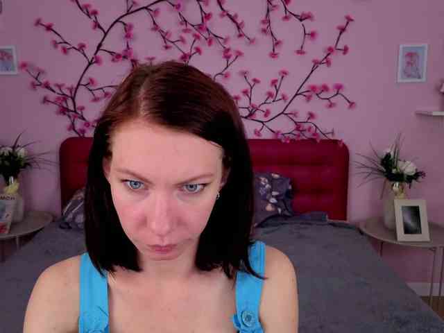 JullieFlow webcam