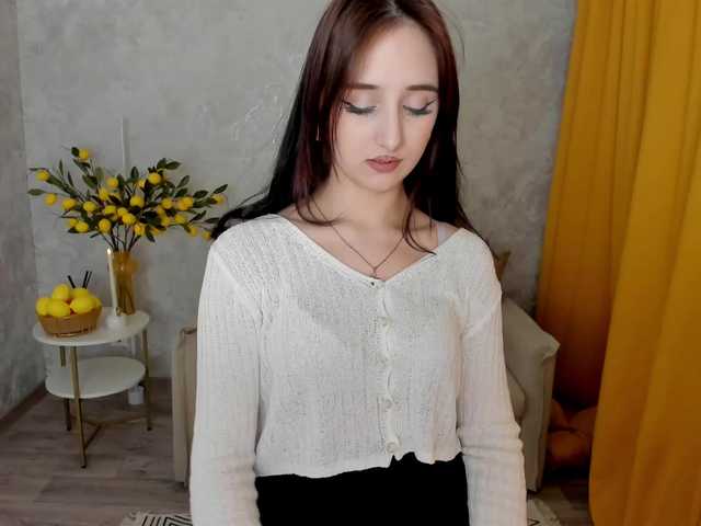 JulietMonli live cam profile