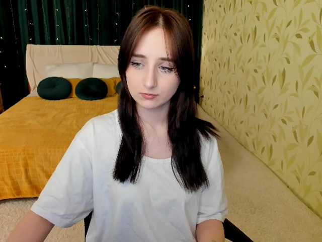 JulietMonli's BongaCams show and profile