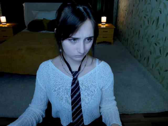 JulietMonli webcam