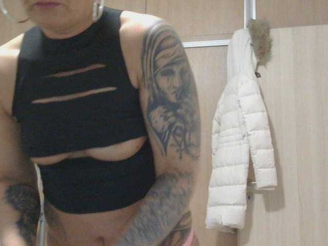 Messi001's BongaCams show and profile