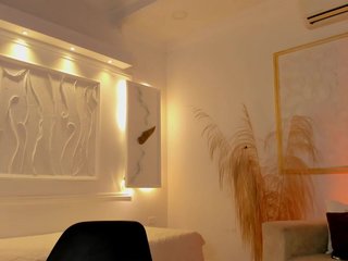 Chanel-13 Porn Show