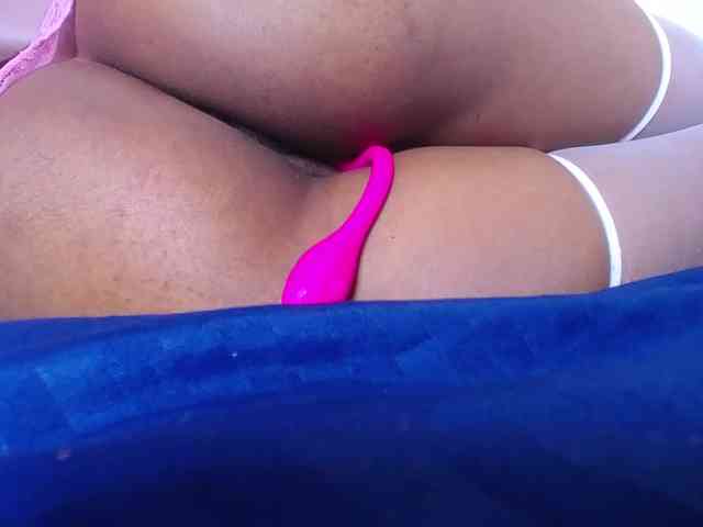 tiny-sarah1 webcam