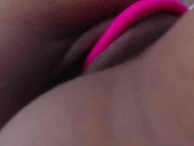 tiny-sarah1 webcam