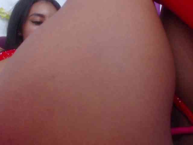 tiny-sarah1 webcam