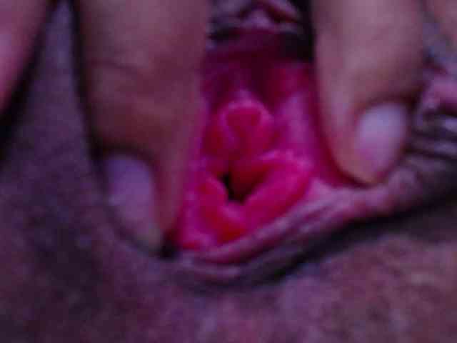 tiny-sarah1 webcam