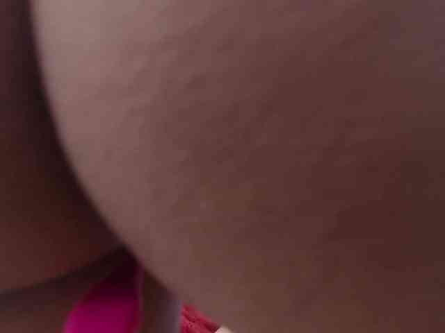 tiny-sarah1 webcam