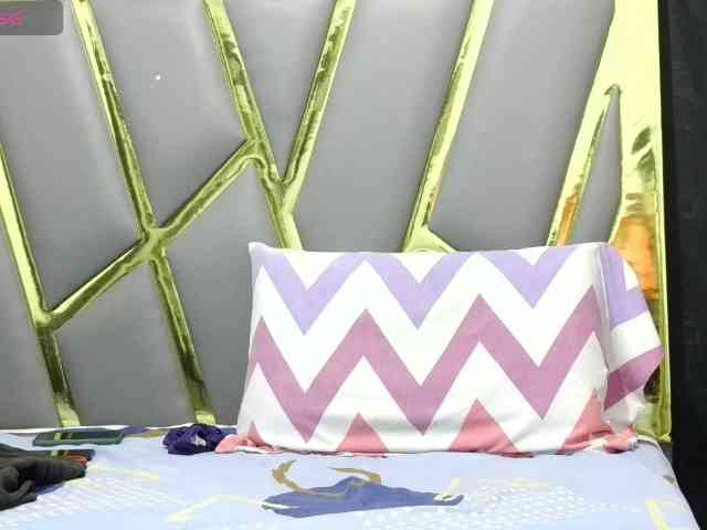 kangomez Live Webcam on BongaCams