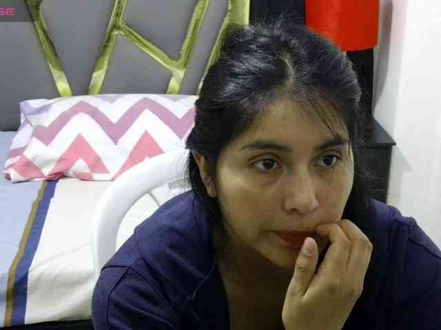 kangomez Live Webcam on BongaCams