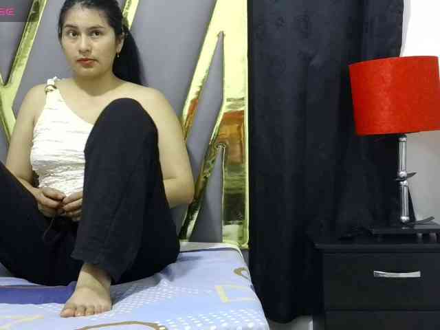 kangomez Live Webcam on BongaCams