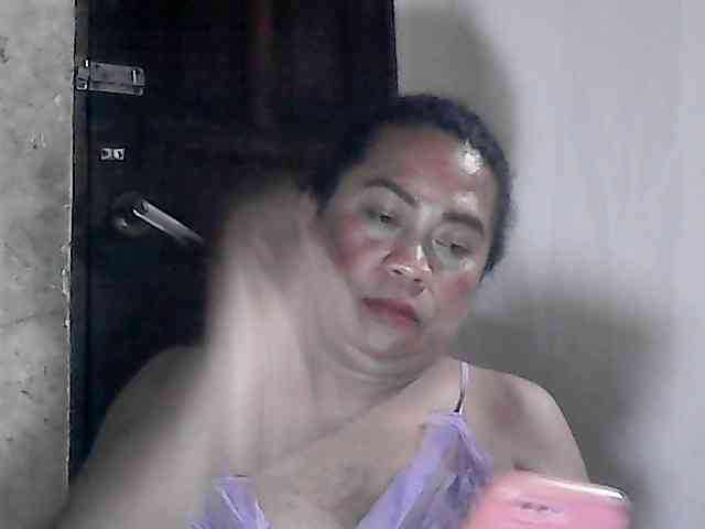 ALEZIAS23 Live Webcam on BongaCams