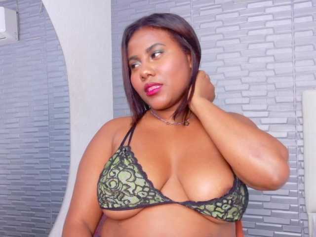 nymplo-bff's BongaCams show and profile