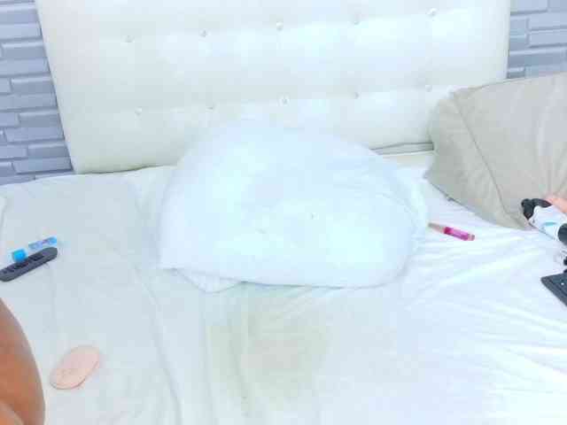 nymplo-bff webcam
