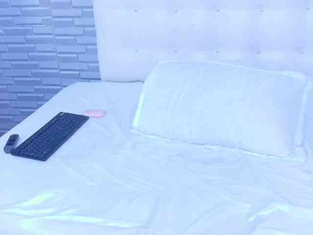 nymplo-bff webcam
