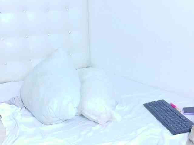 nymplo-bff webcam