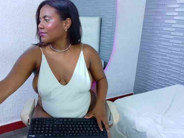 nymplo-bff webcam