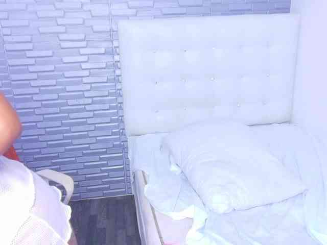 nymplo-bff webcam