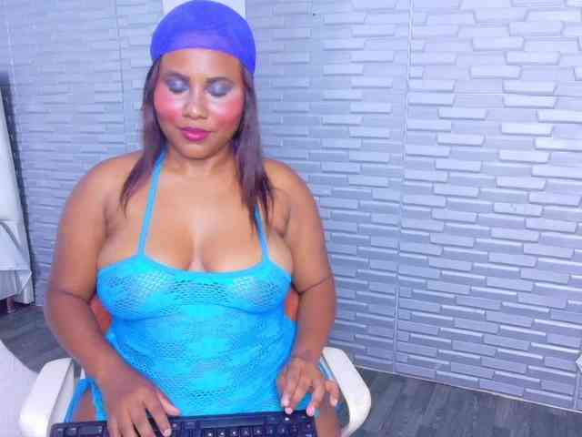 nymplo-bff webcam