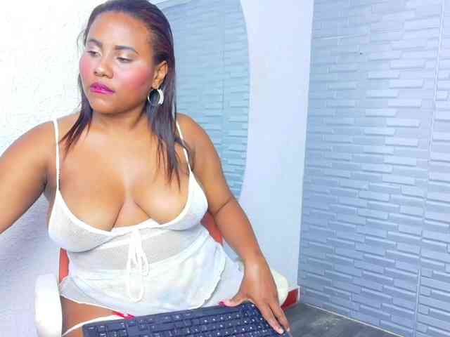 nymplo-bff webcam