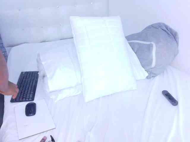 nymplo-bff webcam