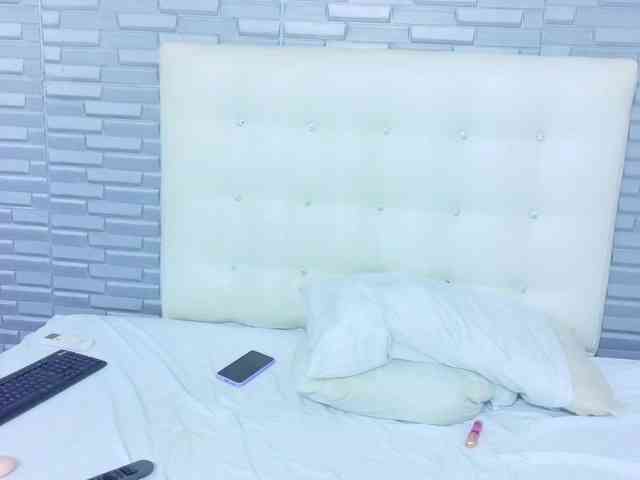 nymplo-bff webcam