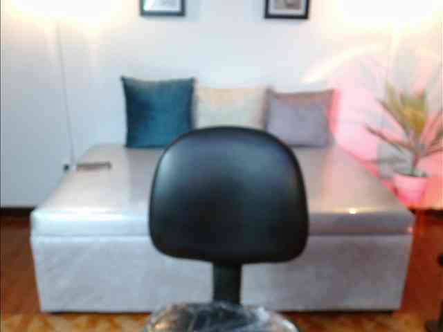 emilyLx webcam