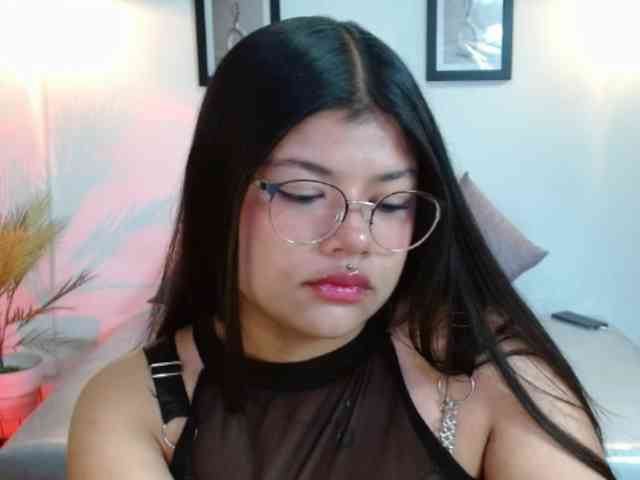 emilyLx webcam
