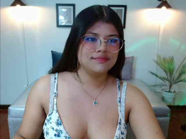 emilyLx webcam