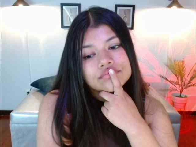 emilyLx webcam