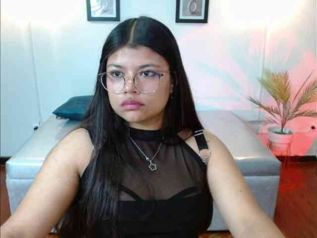 emilyLx webcam