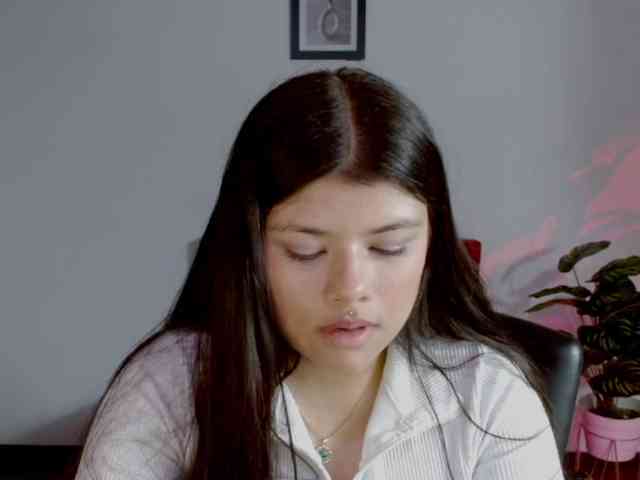 emilyLx webcam