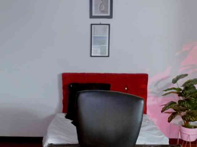 emilyLx webcam
