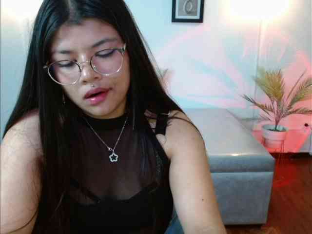 emilyLx webcam