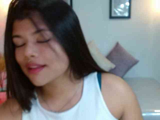 emilyLx webcam