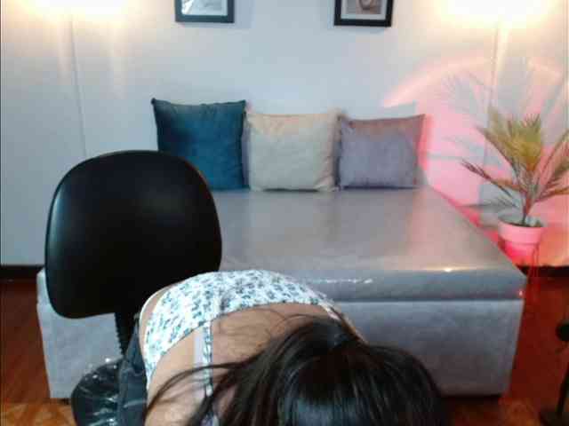 emilyLx webcam