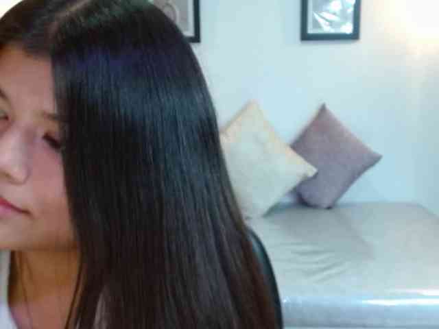 emilyLx webcam