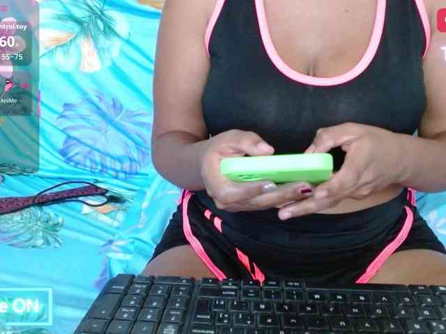 lucyfer-69 webcam