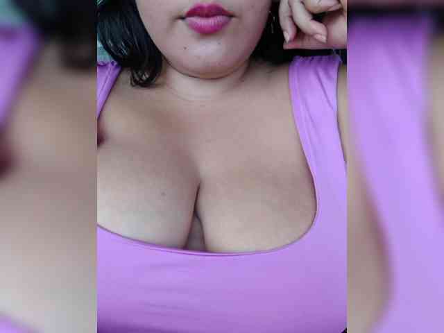 AmberBoobs webcam
