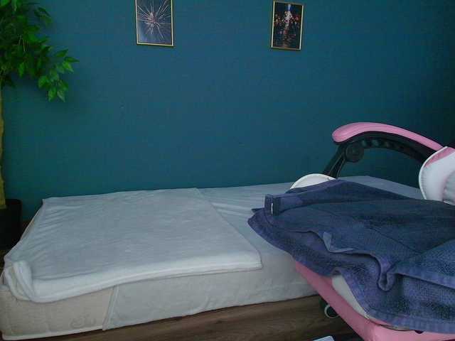 perfect-moans's BongaCams show and profile