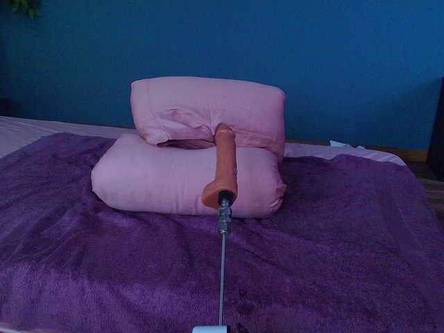 perfect-moans's BongaCams show and profile