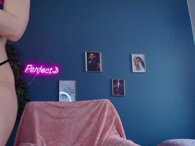 perfect-moans's BongaCams show and profile